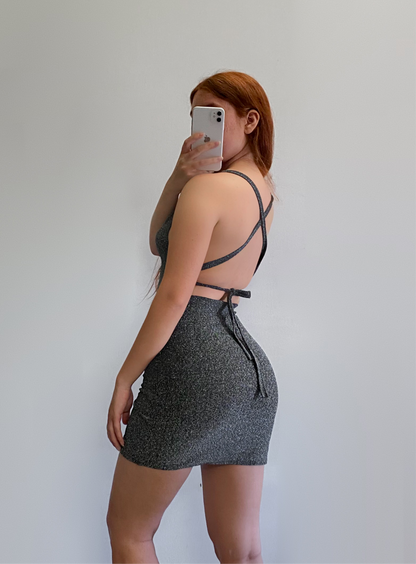 Dress goddes gris