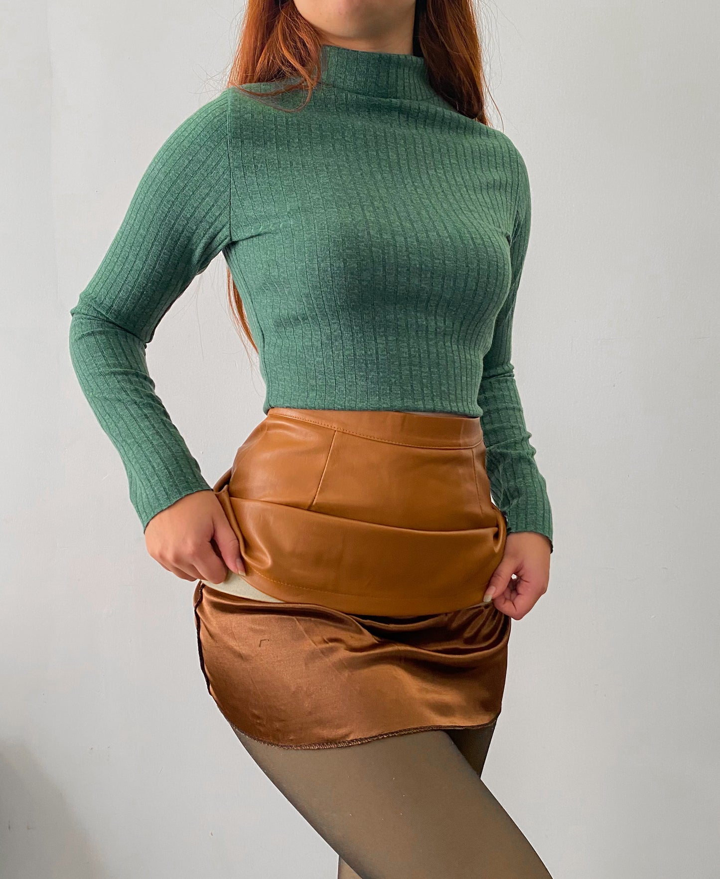 Falda de cuero