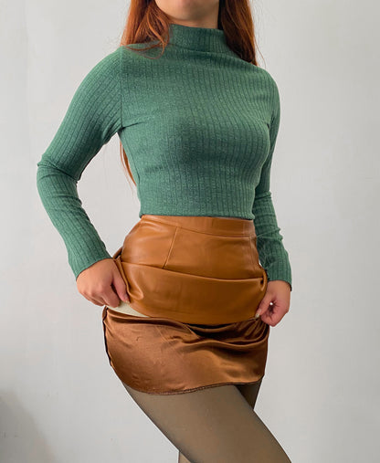 Falda de cuero